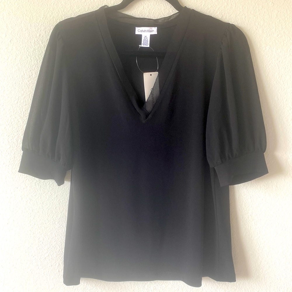 NEW Calvin Klein top ✨